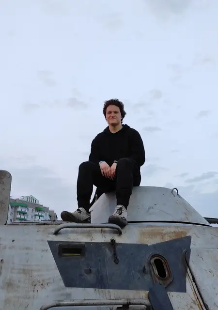 Я Андрей, 21, знакомлюсь без обязательств в Барнауле