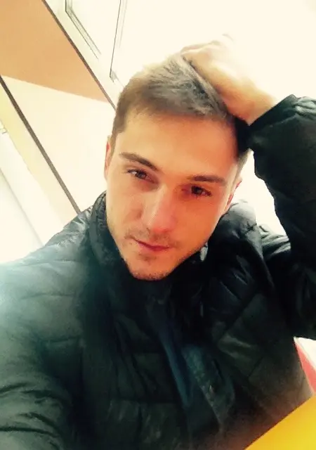 Алексей из Нерюнгри, мне 33, познакомлюсь на одну ночь