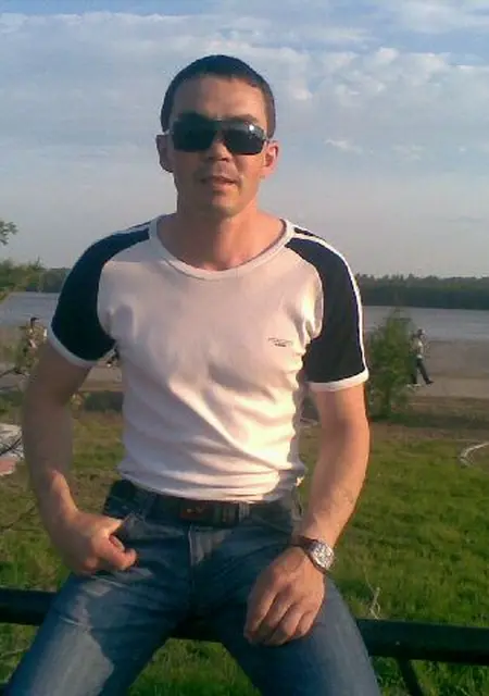 Я Данил, 45, знакомлюсь без обязательств в Нефтеюганске