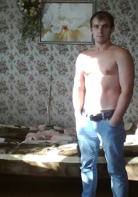 Костя Габри из Минска, ищу на сайте знакомства на одну ночь