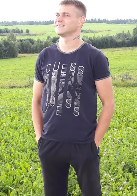 Юркий из Тихвина, мне 39, познакомлюсь для приятного времяпровождения