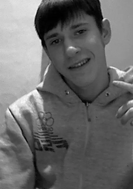 Я Максим, 30, знакомлюсь без обязательств в Томске