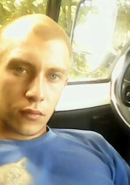 Константин из Дедовска, мне 40, познакомлюсь для постоянных отношений