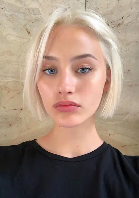 Маша из Мурманска, ищу на сайте знакомства на одну ночь