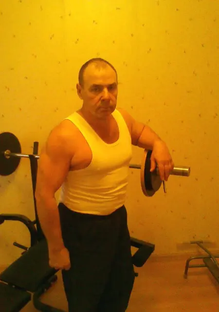 Николай из Уфы, ищу на сайте знакомства без обязательств