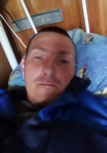 Dima из Биробиджана, мне 46, познакомлюсь для вирта