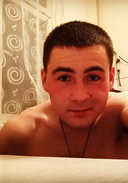 Я Дмитрий, 31, из Киржача, ищу знакомства без обязательств