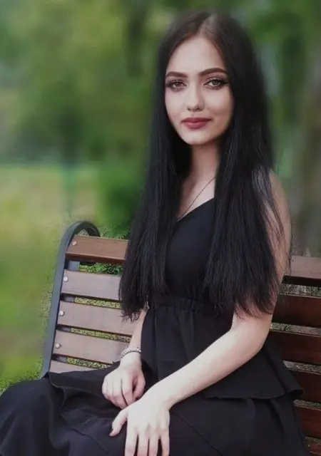 Рената из Новосибирска, мне 25, познакомлюсь для общения