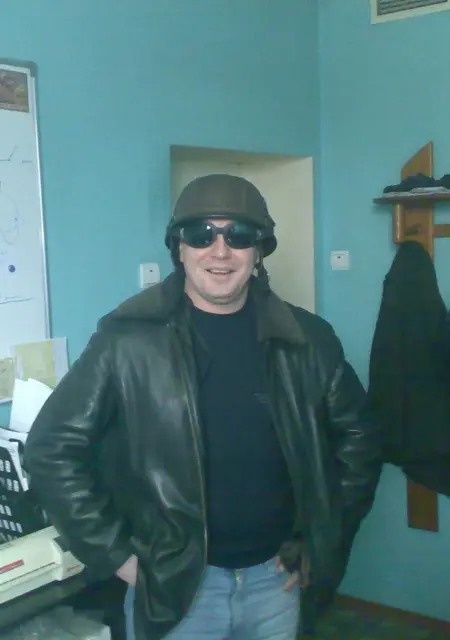 Я Cot, 55, из Красноярска, ищу знакомства без обязательств