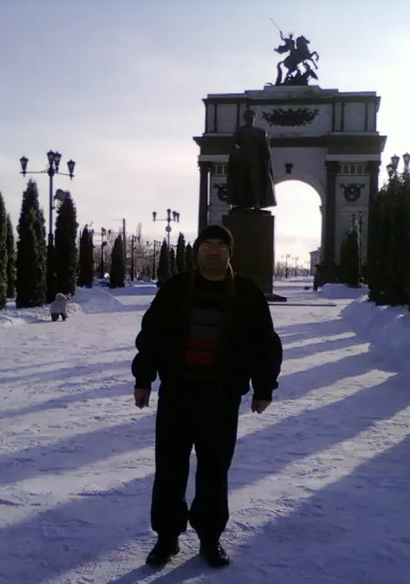 Михаил из Новочеркасска, мне 60, познакомлюсь на одну ночь