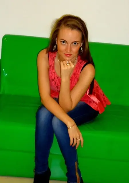 Я Алиса, 33, знакомлюсь без обязательств в Глазове