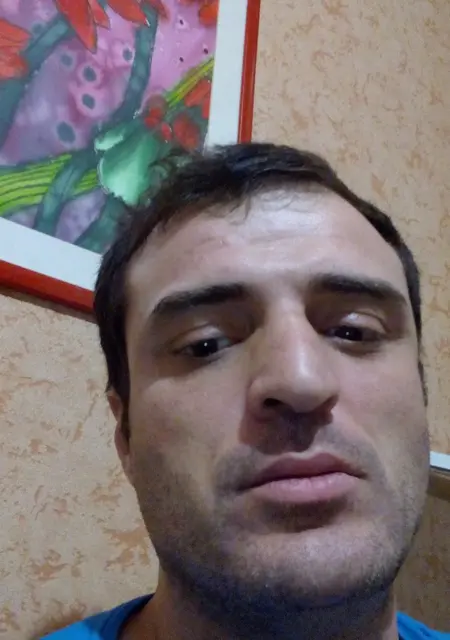 Я Турал, 38, знакомлюсь без обязательств в Новом Уренгое