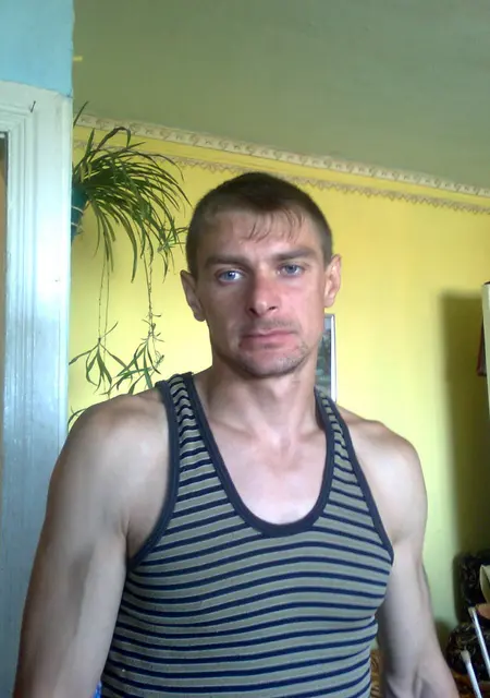 Я Sergei, 46, из Ужура, ищу знакомства без обязательств