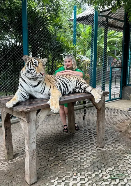 Елена из Самары, ищу на сайте приятное времяпровождение