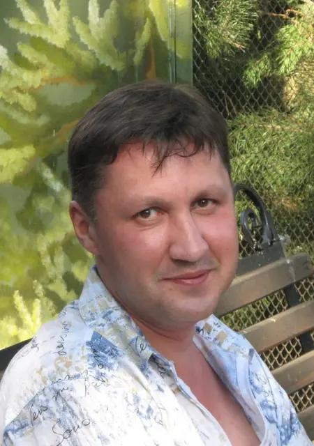 Александр из Перми, мне 48, познакомлюсь на одну ночь