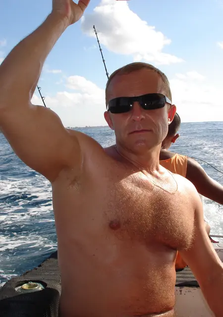 Олег из Екатеринбурга, ищу на сайте знакомства без обязательств