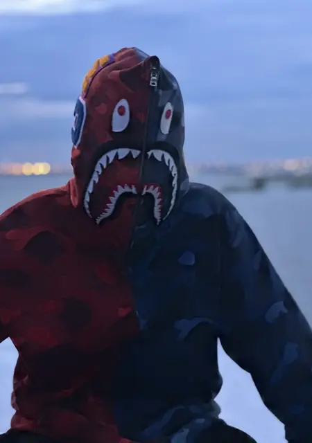 Я Саша, 20, из Красногорска, ищу знакомства без обязательств