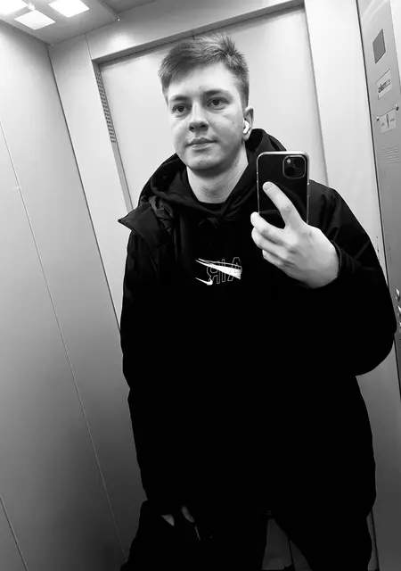 Никита из Соснового Бора, ищу на сайте знакомства на одну ночь