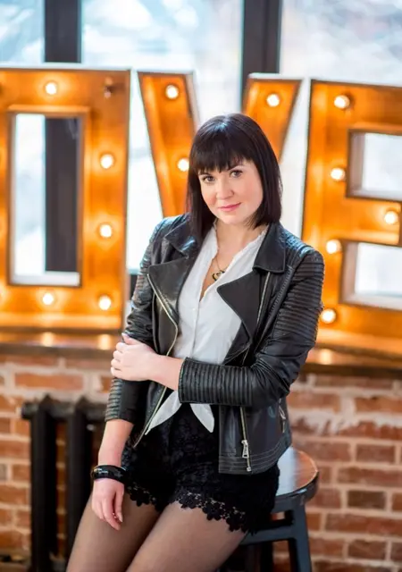 Я Елена, 42, знакомлюсь для приятного времяпровождения в Астрахани