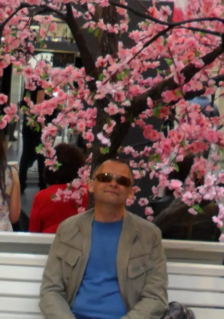 Олег из Долгопрудного, мне 61, познакомлюсь на одну ночь