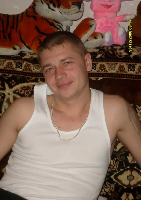 Я Maloi, 42, из Кяхты, ищу знакомства без обязательств