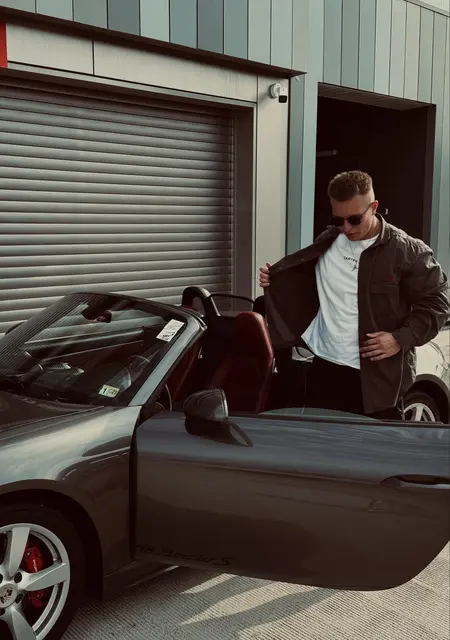 Я Vladislav, 41, из Мурино, ищу знакомство для общения