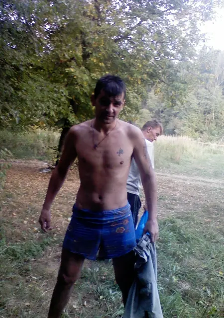 Я Коляныч, 42, из Дорогобужа, ищу знакомства без обязательств