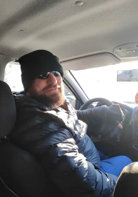 Я Петр, 39, знакомлюсь на одну ночь в Старом Осколе