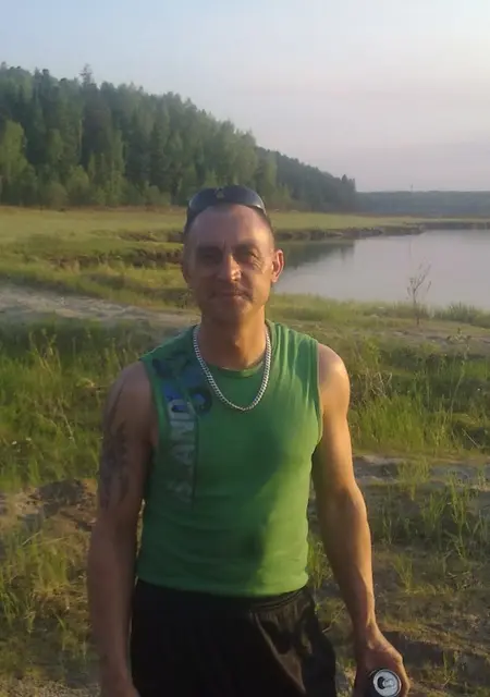 Я Maksim, 50, из Надыма, ищу знакомства без обязательств