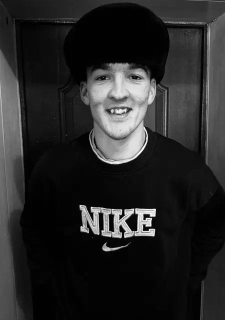 Владислав из Читы, ищу на сайте знакомства на одну ночь