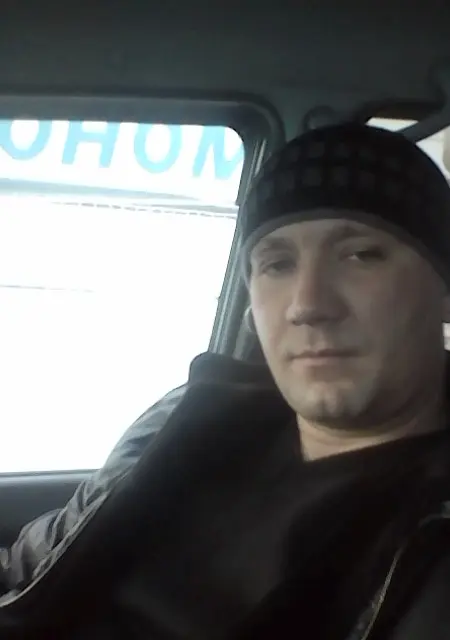 Я Роман, 38, из Ленска, ищу знакомство для дружбы