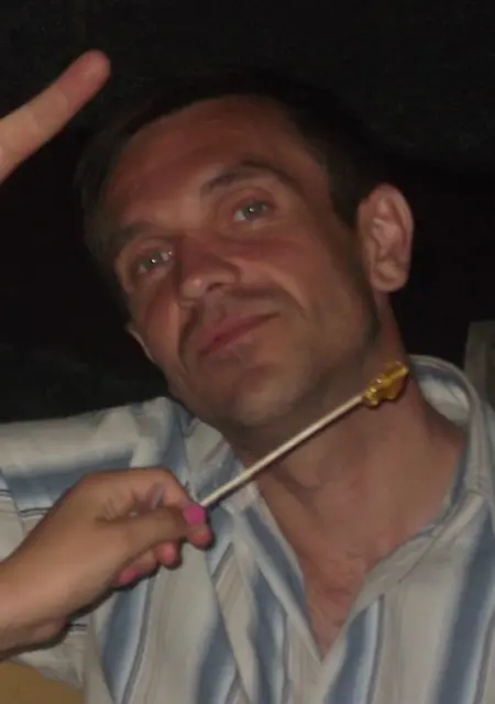 Павел из Омска, мне 52, познакомлюсь без обязательств