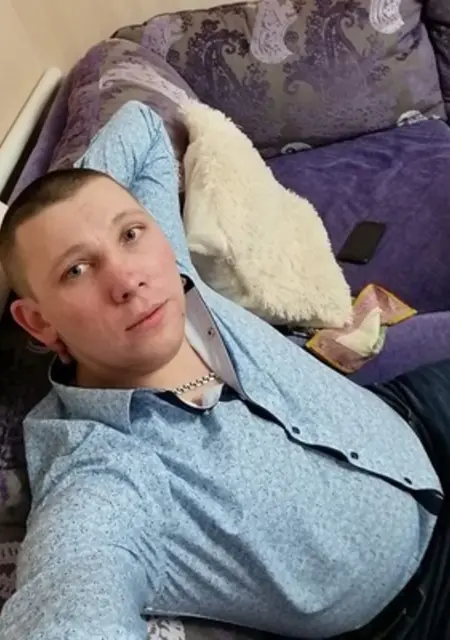 Евгений из Красноуральска, ищу на сайте знакомства на одну ночь