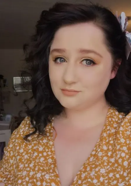 Я Lizzie, 24, знакомлюсь в Лондоне