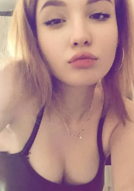 Я Ксюша, 22, знакомлюсь для общения в Ефремове