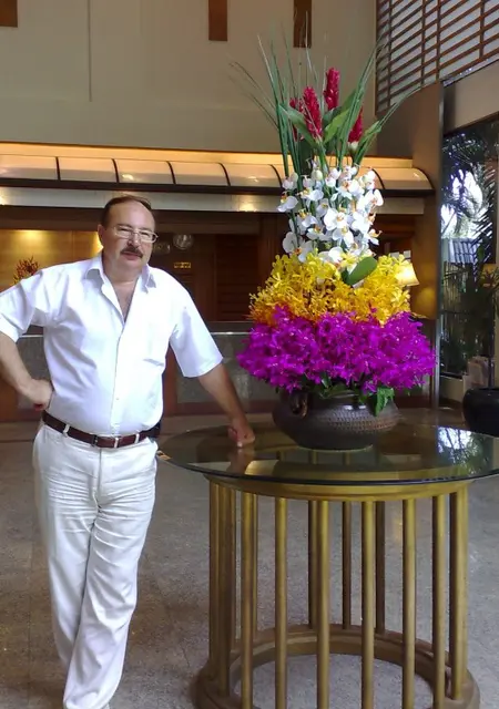 Я Михаил, 60, из Пятигорска, ищу знакомство для постоянных отношений