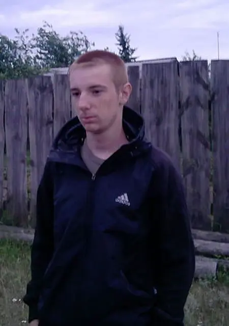 Я Жека, 31, из Усолья-Сибирского, ищу знакомство для постоянных отношений