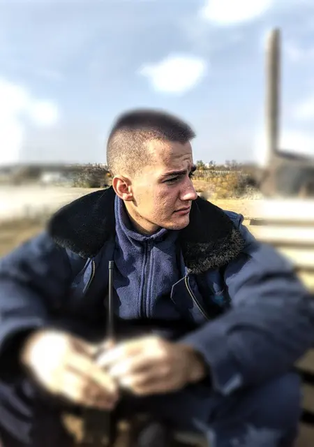 Евгений из Джанкоя, мне 25, познакомлюсь для приятного времяпровождения