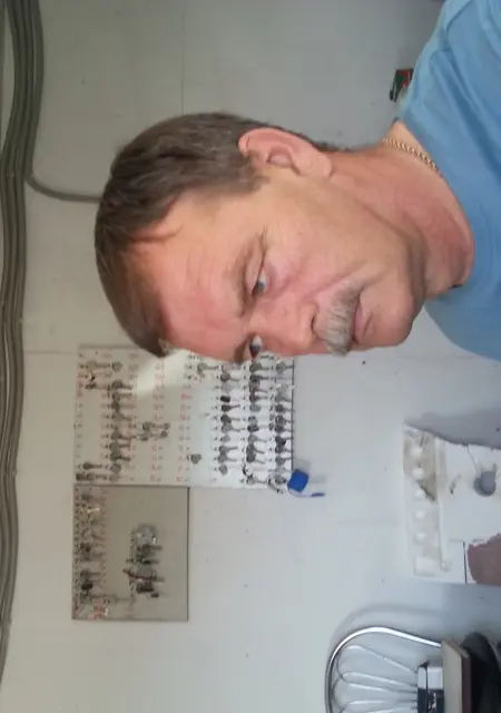 Я Андрей, 62, знакомлюсь без обязательств в Ростове-на-Дону