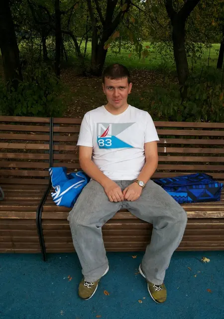 Влад из Голицына, мне 42, познакомлюсь на одну ночь