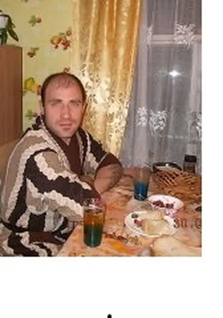 Владимир из Усть-Абакана, мне 42, познакомлюсь на одну ночь