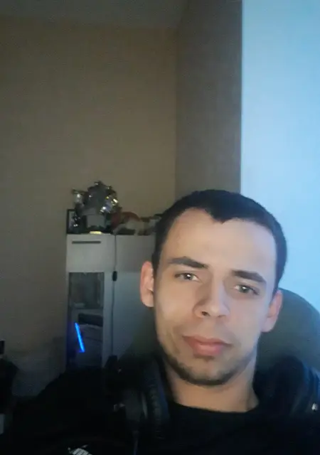 Владислав из Режа, ищу на сайте знакомства без обязательств