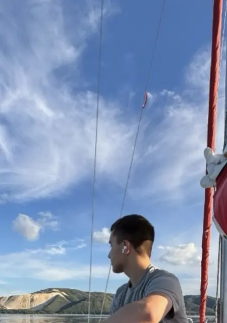 Максим из Самары, ищу на сайте знакомства на одну ночь