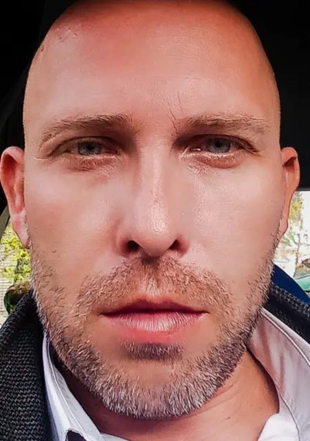 Я Иван, 43, знакомлюсь на одну ночь в Калининграде