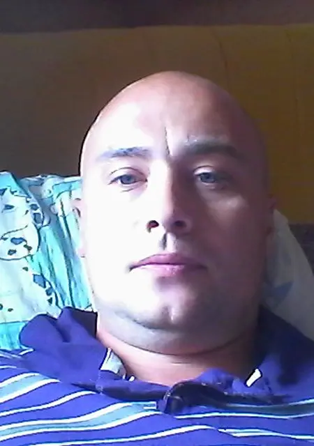 Мирон из Минска, ищу на сайте знакомства на одну ночь