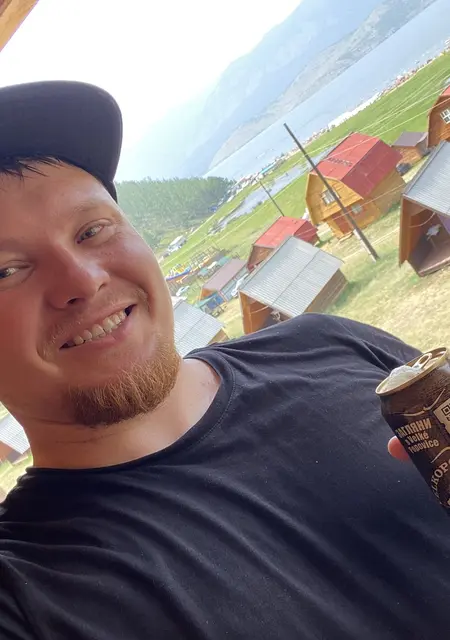 Владимир из Братска, мне 28, познакомлюсь для приятного времяпровождения