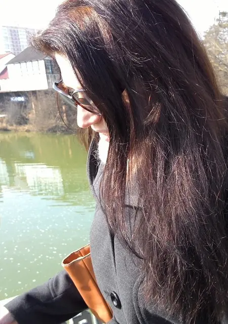 Оля из Новороссийска, мне 39, познакомлюсь для общения