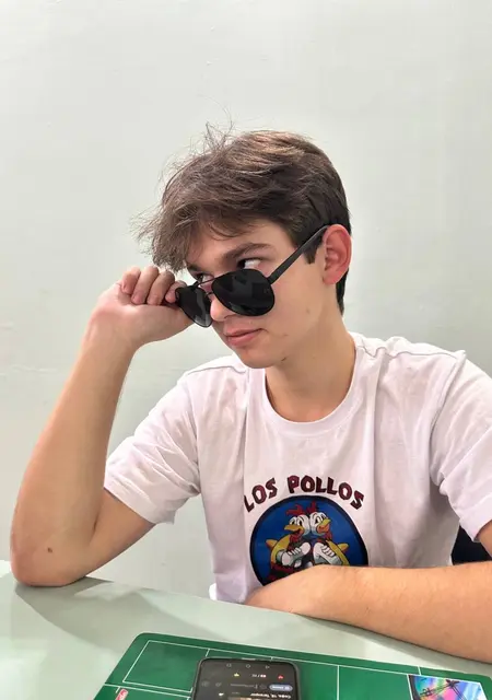 Александр из Таганрога, ищу на сайте знакомства на одну ночь