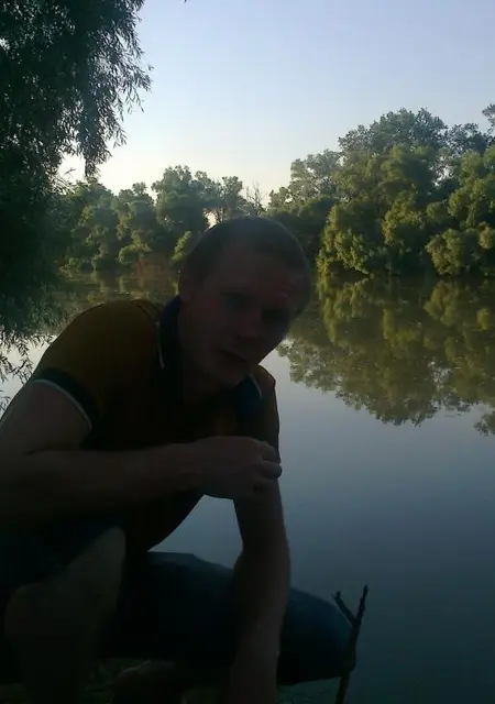 Я Игорь, 38, из Сальска, ищу знакомства без обязательств