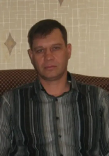 Александр из Саранска, мне 18, познакомлюсь без обязательств